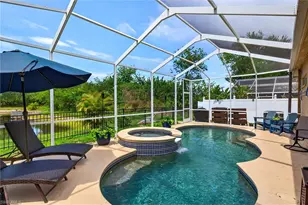 408 Delwood Breck St, Ruskin, FL 33570 - Photo 5