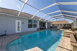 321 SE 31st St, Cape Coral, FL 33904 - Photo 3