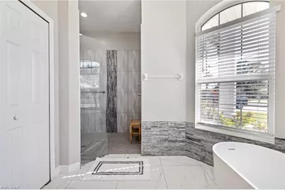 321 SE 31st St, Cape Coral, FL 33904 - Photo 19