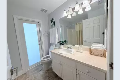 2937 SW 8th Pl, Cape Coral, FL 33914 - Photo 11