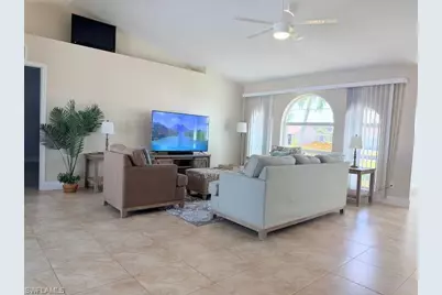 2937 SW 8th Pl, Cape Coral, FL 33914 - Photo 7