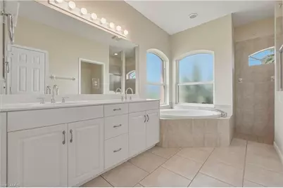 3079 NW 4th Pl, Cape Coral, FL 33993 - Photo 19