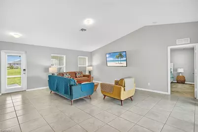 2716 NW 45th Pl, Cape Coral, FL 33993 - Photo 3