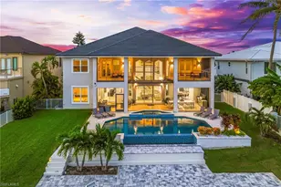 2418 SE 28th St, Cape Coral, FL 33904 - Photo 9