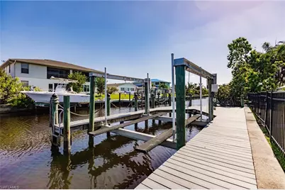 1437 Vendome Ct, Cape Coral, FL 33904 - Photo 43