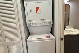 8424 Bernwood Cove Loop, Fort Myers, FL 33966 - Photo 15