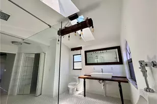 1922 SE 10th Pl, Cape Coral, FL 33990 - Photo 11