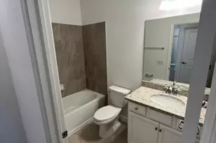 14638 Cantabria Dr, Fort Myers, FL 33905 - Photo 9