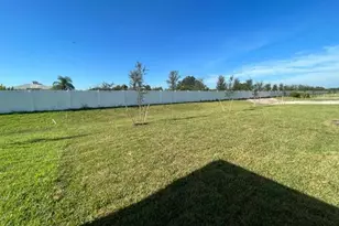 14638 Cantabria Dr, Fort Myers, FL 33905 - Photo 15