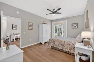 12505 McGregor Blvd, Fort Myers, FL 33919 - Photo 17