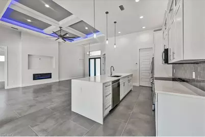 2602 SW 27 St, Cape Coral, FL 33914 - Photo 13