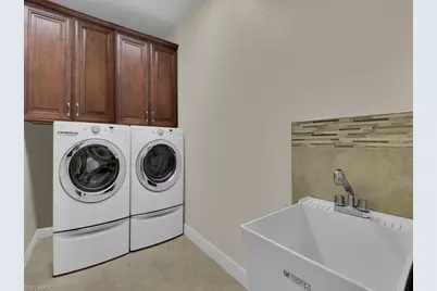280 23rd St SW, Naples, FL 34117 - Photo 35