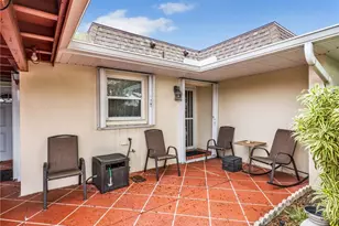 840 Pangola Dr W, North Fort Myers, FL 33903 - Photo 5