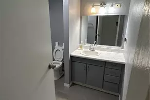 3704 Broadway, Fort Myers, FL 33901 - Photo 9