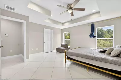 872 Carbon St E, Lehigh Acres, FL 33974 - Photo 15