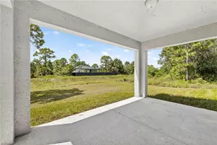 872 Carbon St E, Lehigh Acres, FL 33974 - Photo 23