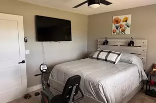 3928 SE 11th Pl, Cape Coral, FL 33904 - Photo 9