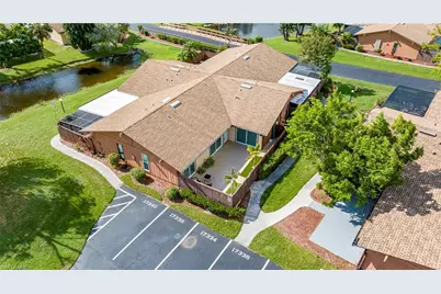 17334 Birchwood Ln, Fort Myers, FL 33908 - Photo 5