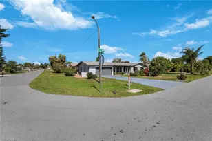 4240 SE 3rd Ave, Cape Coral, FL 33904 - Photo 25