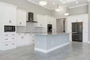 8590 Belle Meade Dr, Fort Myers, FL 33908 - Photo 9