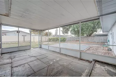 220 Punta Alta Ct, Lehigh Acres, FL 33936 - Photo 33