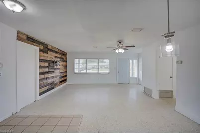 220 Punta Alta Ct, Lehigh Acres, FL 33936 - Photo 5