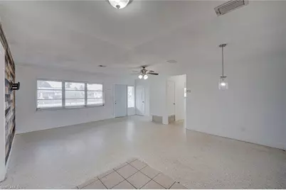 220 Punta Alta Ct, Lehigh Acres, FL 33936 - Photo 11