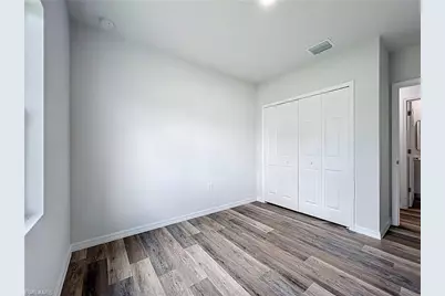 912 Anthony St E, Lehigh Acres, FL 33974 - Photo 11