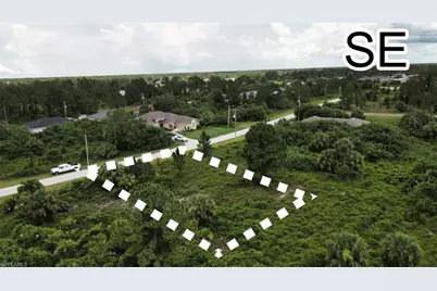 752 Gallo Ave S, Lehigh Acres, FL 33974 - Photo 5