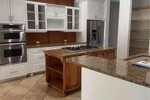 13010 River Bluff Ct, Fort Myers, FL 33905 - Photo 3