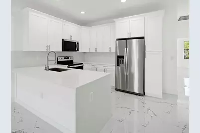 5208 28th St SW, Lehigh Acres, FL 33973 - Photo 7