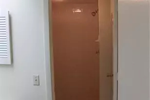 2135 Crystal Dr, Fort Myers, FL 33907 - Photo 23