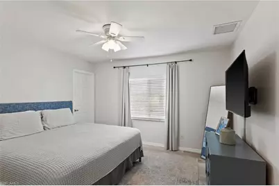 519 NE 19th Ter, Cape Coral, FL 33909 - Photo 23