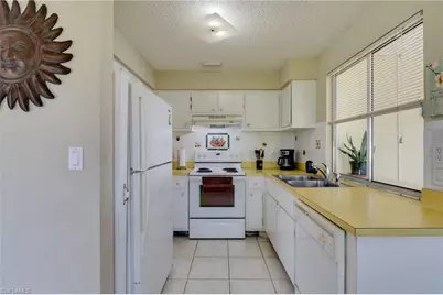 4521 Orchid Blvd, Cape Coral, FL 33904 - Photo 9