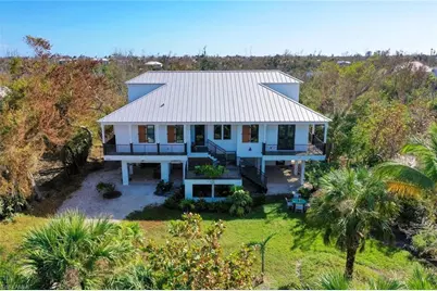 1428 Albatross Rd, Sanibel, FL 33957 - Photo 1