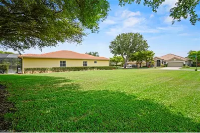 13800 Farnese Dr, Estero, FL 33928 - Photo 33