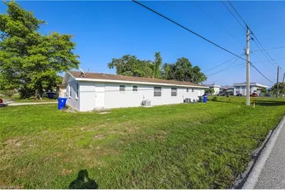 2406 Linhart Ave, Fort Myers, FL 33901 - Photo 3