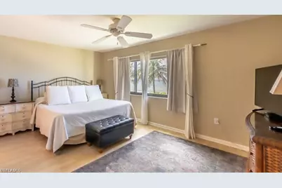 10475 Gulf Shore Dr #122, Naples, FL 34108 - Photo 11