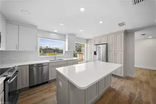 1039 El Mar Ave, Fort Myers, FL 33919 - Photo 11