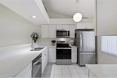 11761 Caraway Ln #141, Fort Myers, FL 33908 - Photo 7