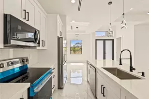 735 Chavers St, Lehigh Acres, FL 33974 - Photo 9