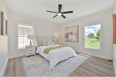 668 Kingsbury St E, Lehigh Acres, FL 33974 - Photo 15