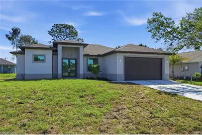 431 Palmyra Ave, Lehigh Acres, FL 33974 - Photo 7