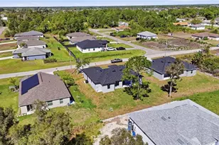 431 Palmyra Ave, Lehigh Acres, FL 33974 - Photo 43