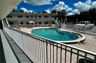 2590 First St, Fort Myers, FL 33901 - Photo 9