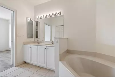 4280 Avian Ave, Fort Myers, FL 33916 - Photo 19