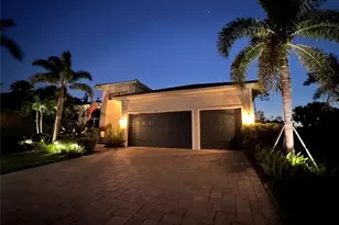 8517 S Lake Cir, Fort Myers, FL 33908 - Photo 37