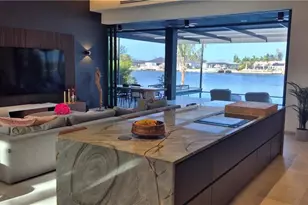 14 Burnt Store Rd S, Cape Coral, FL 33991 - Photo 5