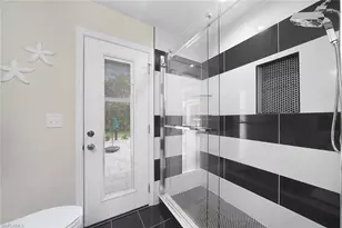 2531 SW 28th Pl, Cape Coral, FL 33914 - Photo 37