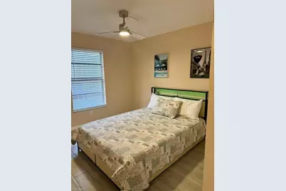 930 SW 34th St, Cape Coral, FL 33914 - Photo 5